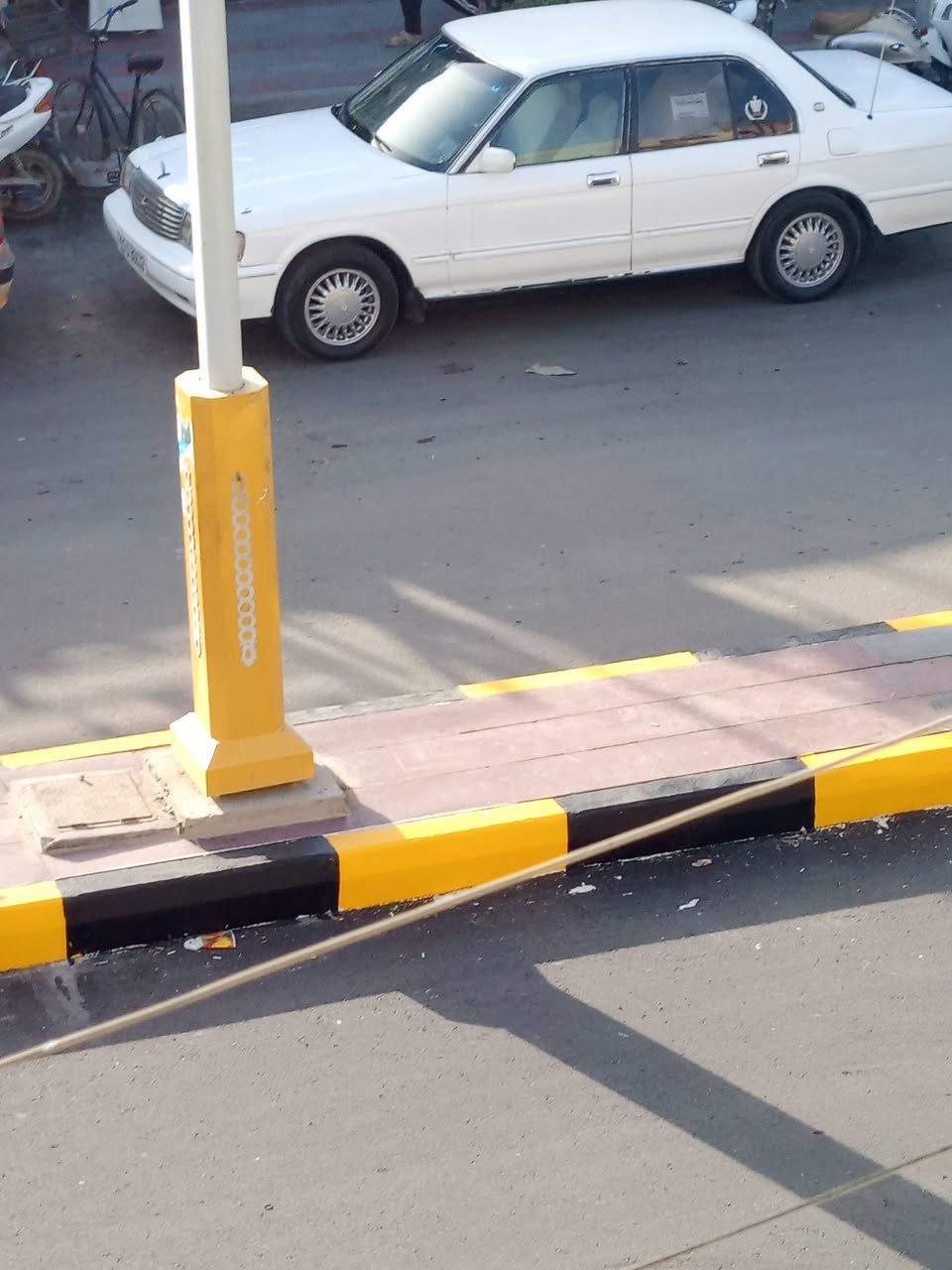 السلام عليكم كراون ارنب ايسر بلاد بسمي رقم بغداد انكليزي السياره مكفوله كص ونقل جثه وعيب شرعي وصوليات ومكينه وكير ثنين ونص ديلكو شرط حداديه طخم تاير جديد كهربائي كله شغاله منضومه زنون السياره بيه طخه بل جاملغ الخلفي جهت العبري مكان سوق الشيوخ وسعره ٦٥وبيه مجال لشراي/***********
