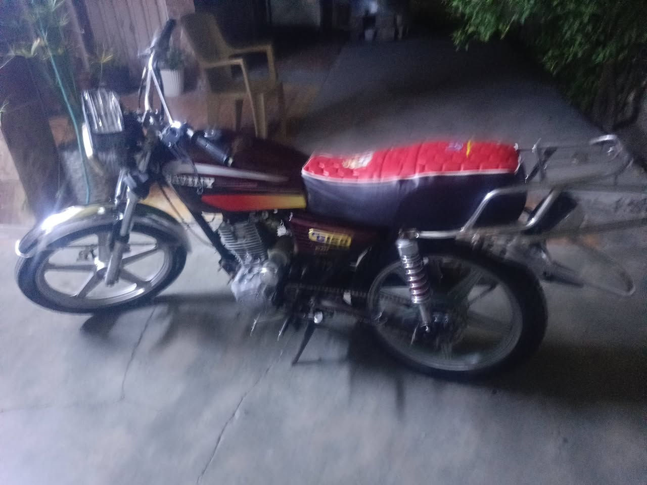 دواجه 5 كير للبيع مابينه عيب لا صرف. ولا. بخار محرك 200 سعر 250وبيهه مجال يرهم مراوس مكان كركَوك رقم *********** واتس اب متوفر هم
