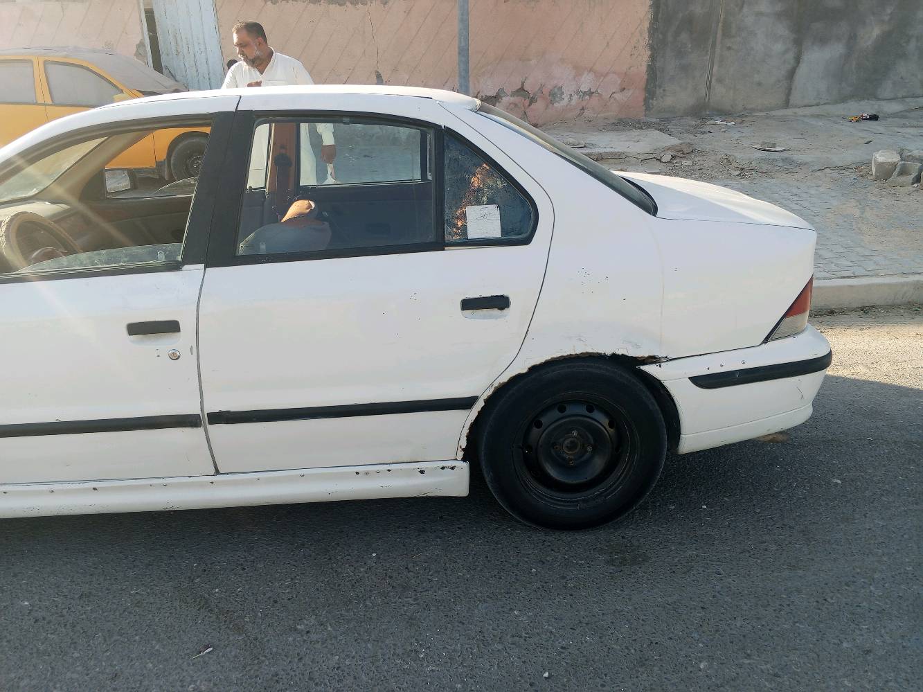 سلام عليكم سمند 2010 باسمي سنويه ل27 كير مكينه خير من الله البدي شوف العين عليه غرامه 100الف تنزل من السعر اريدها23وبيها مجال لطيبين عنوان بصره سفوان ***********