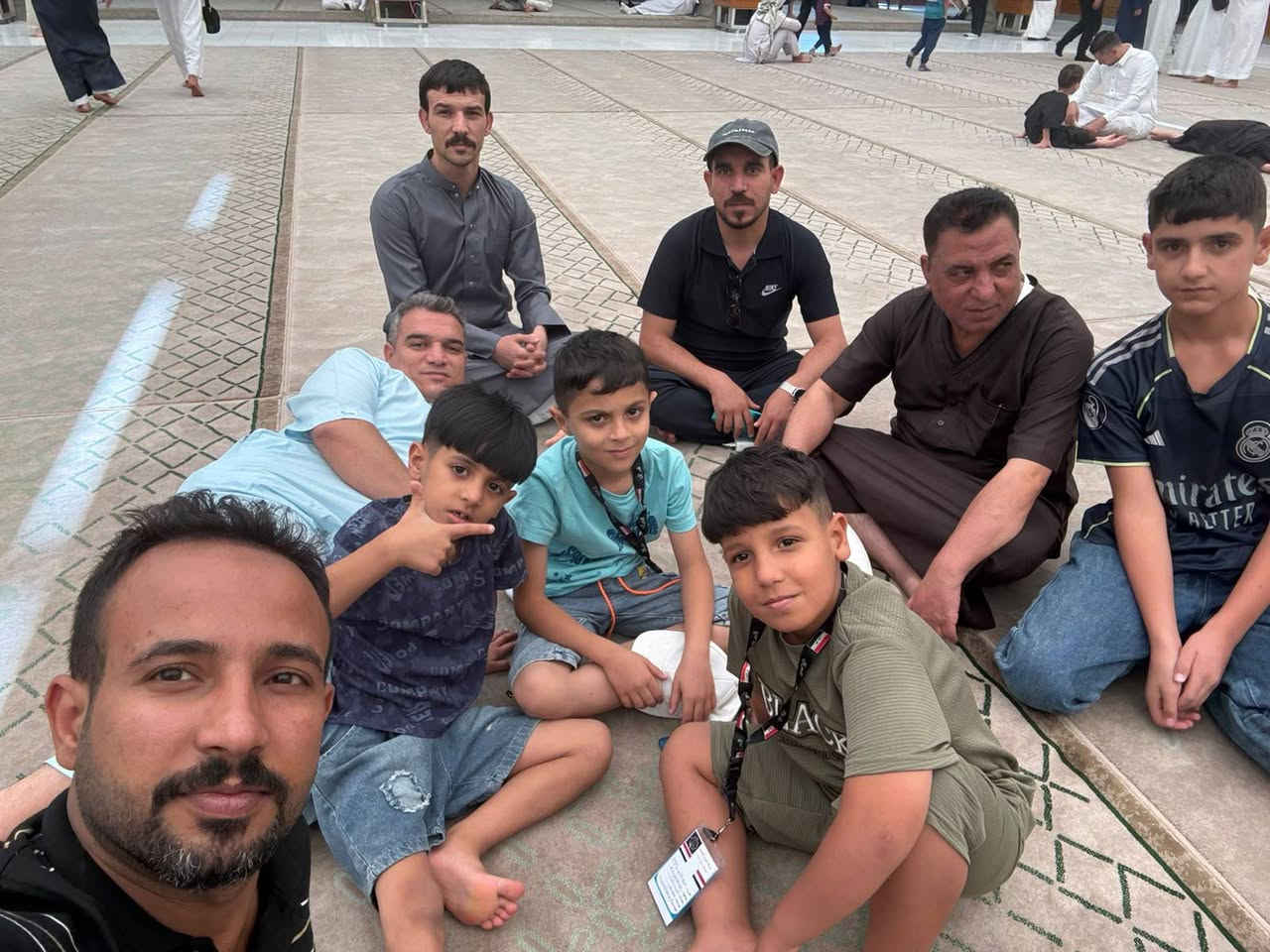 📍الان معتمري شركة مشاعر الحرم للحج والعمرة في مسجد قباء 🕌
أول مسجد أُسِّس في الإسلام، بناه النبي ﷺ عند قدومه إلى المدينة، وله مكانة عظيمة في الإسلام. وقد ورد في فضله أن الصلاة فيه كأجر عمرة. برفقة 
المتعهد : السيد جاسم السبعاوي 
المتعهد :  احمد السيد جاسم السبعاوي 
مستمرين باستلام الجوازات لعمرة 10 / 9 
📞للاستفسار الاتصال على 
📲 *********** + واتساب 
📲 *********** + واتساب 
🌐او مراجعة مقر الشركة الكائن في موصل حي فلسطين مقابل مول ياهلا { شركة مشاعر الحرم للحج والعمرة }
