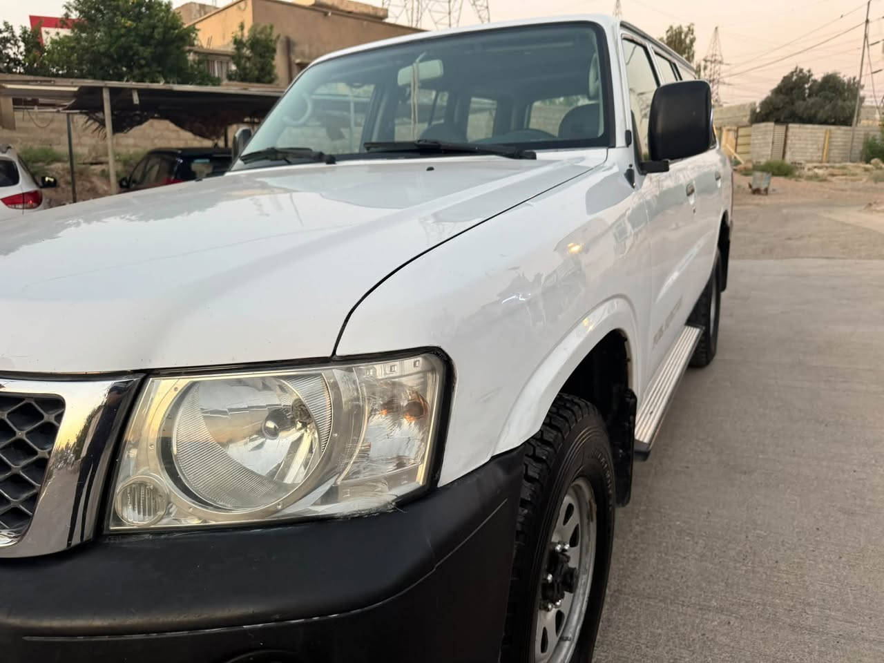 باترول2008مزاد وزاره الداخليه سياره جديده على وضع الشركه محرك ممفتوه تبريد تدفئه فور ويل كل بشرط بيه مكانين صبغ اثر لزكه بل جاملغات الخلفيه سعر100$مكان الساره كركوك  استفسار وتساب ***********
