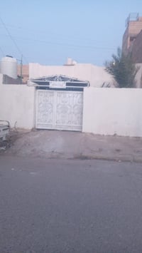 بيت ٢٠٠م • عل الشارع • حي اريدو