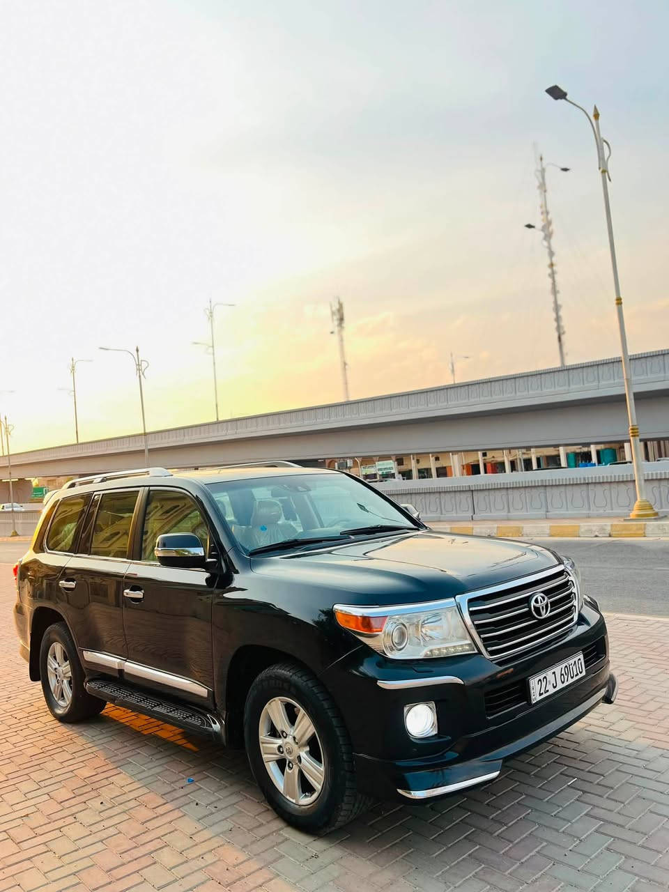 سعر مناسب جدآ 330$ وبيه مجال !!
 
لاندكروز  2013   ساز GXR

فول مواصفات 1/1 
1- فتحة 
2- بصمة 
3- محرك وكير كفالة 
4- حساس خلفي وامامي 
5- ثلاجة 
6- كراسي كهرباء 
7- تحكم ستيرني جهتين 
8- شاشات عرض 
9-كامرات خلفي وامامي 
10- 8  ايرباك 
11-دفع رباعي 
12- رقم اربيل دولي 
حجم المحرك:  6 سلندر ✅ 
معروفة موصفات الساز  فول 
ملاحظة / السيارة  مكفولة كفالة عامه 
جديدة بمعنى الكلمه حدادية تبريد ثلج 🧊 

السعر  (330$)

مكان تكريت.  ***********
