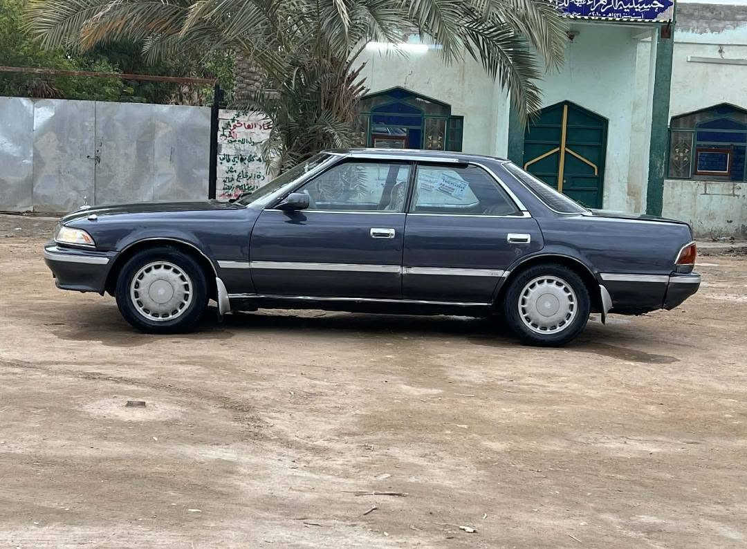 السعر ﴿36﴾وبيها مجال 🌹
الاتصال ﴿***********﴾
مارك عضم موديل ﴿91﴾رقم بابل دولي ﴿بسمي﴾  سنويه 2030

مكينه وكير ونجي ناعم 
مكينه وكير حاويه ستوني مبدلهن وحداديه وتخم تاير كله جديد 

ملاحظه مكفوله من الكص ونقل الجثه 
والضربه القويه  

السياره حلوه ومال جناي جديده 
مكان السياره كوفه حي ميسان
