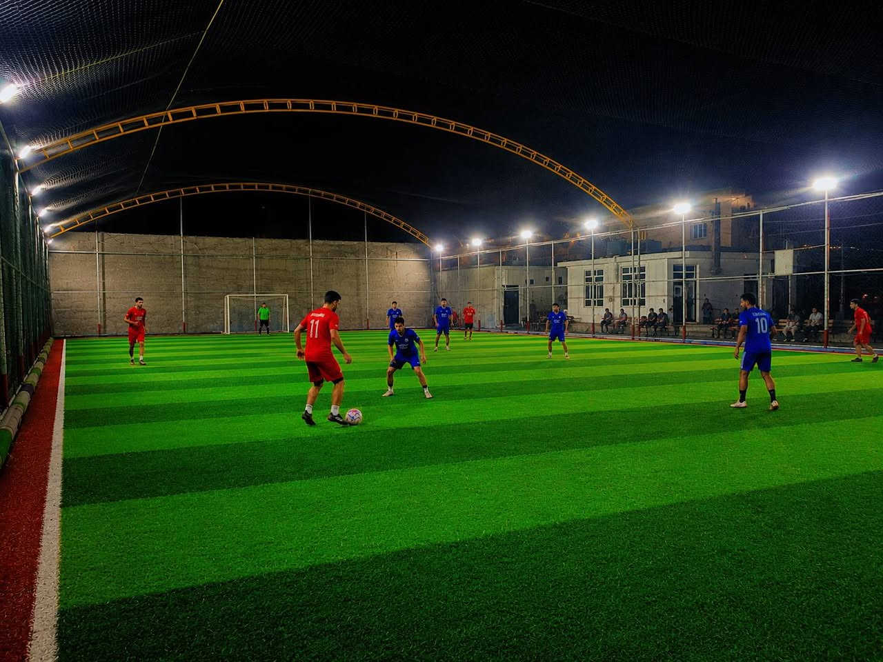 ⚽🔥 ملعب الهدى | جاهزين للمنافسة؟ 🔥⚽

🏟️ تجربة كروية مختلفة بانتظاركم!

✨ أرضية جديدة ومميزة
📐 أبعاد الملعب وفق قياسات دولية
🧑‍⚖️ تحكيم متخصص لإدارة المباراة
🔥 أجواء حماسية ومناسبة للمباريات والتحديات
🏆 تنظيم مميز لضمان متعة المباراة

🎁🔥 العرض ما زال مستمرًا!

💥 احجز الآن بـ 15,000 دينار فقط
❌ بدلًا من 20,000 دينار

⏳ العرض مستمر لغاية 15 / 8 فقط!

لا تنتظر حتى تكتمل الحجوزات…
⚡ كوّن فريقك واحجز موعدك الآن!

📍 الرمادي – حي التأميم – كلية الهدى الجامعة – ملعب الهدى

📞 للحجز والاستفسار:
***********

🏆⚽ ملعب الهدى
مكانك للمتعة… المنافسة… والانتصار!
