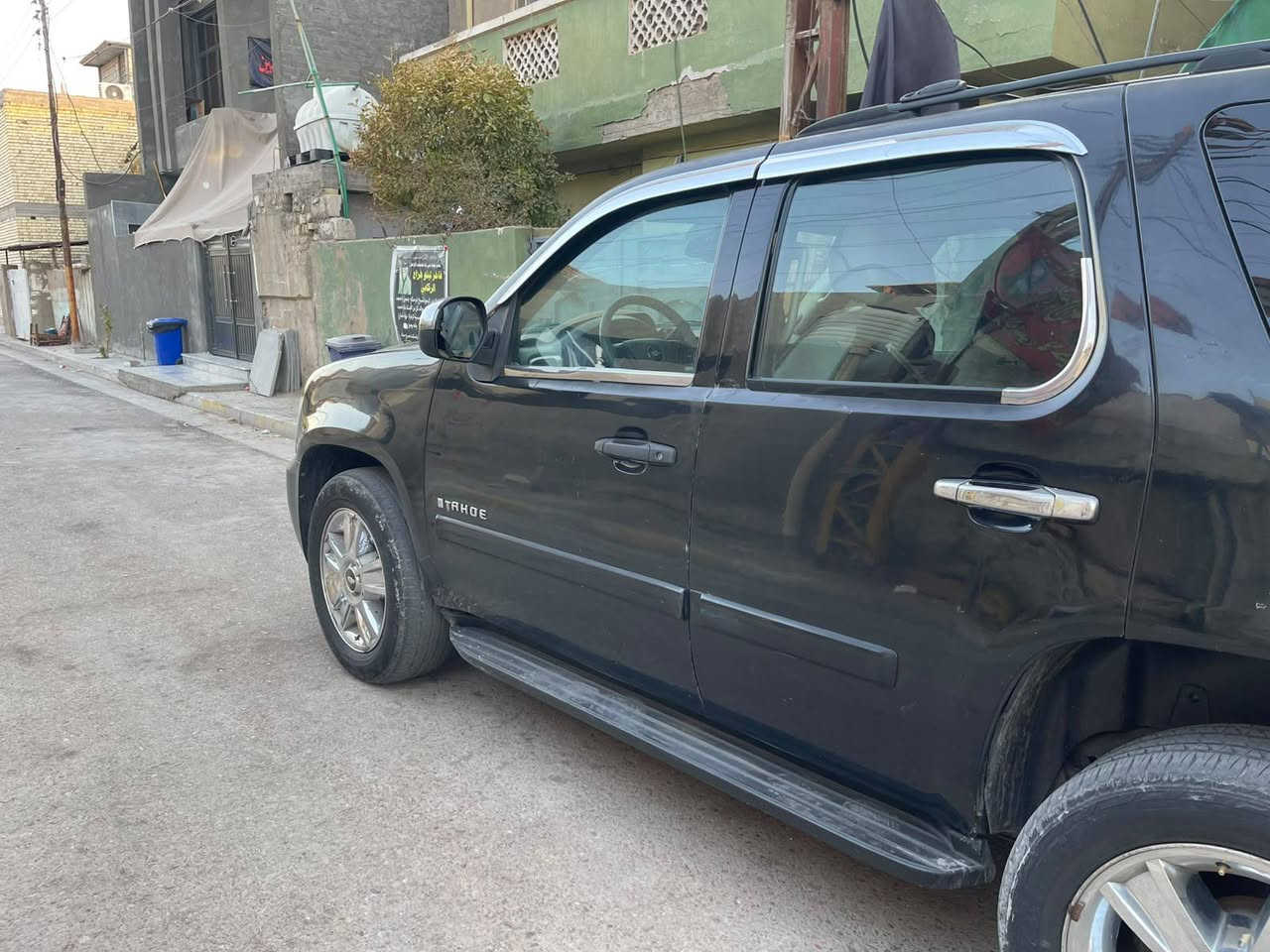 سلام عليكم  تاهو للبيع LTZ 

مكان نجف لسياره بيه حزام ثلث قطع تبريد فول مواصفات ***********
