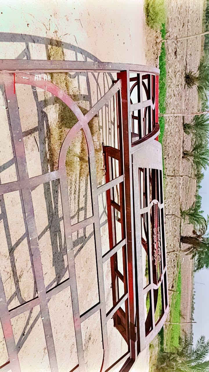 السلام عليكم شباك للبيع كبير داخله باب للاستفسار الاتصال ***********

