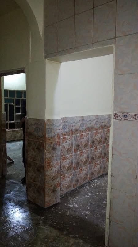 #مـشـتـمل_للايــجــار 🏡 📍
في حي الفرات خلف ثانوية المتميزات الصينيه 

🔹 التفاصيل: ✅ غرفتين نوم
✅ صالة
✅ مطبخ
✅ صحيات
  ✅كراج سياره 

ايجاره 250 الف 
———————————————————
🔺#للاستفسار الاتصال على ***********
او زيارة مكتبنا الكائن في حي المعلمين 
نزلة فلافل تشرين مكتب الماس  للعقار والمقاولات
