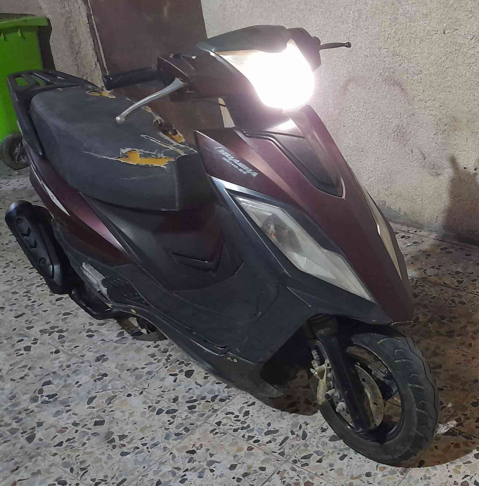 للبيع عنواني البصره ابي الخصيب جيكور ت***********
السعر 300
