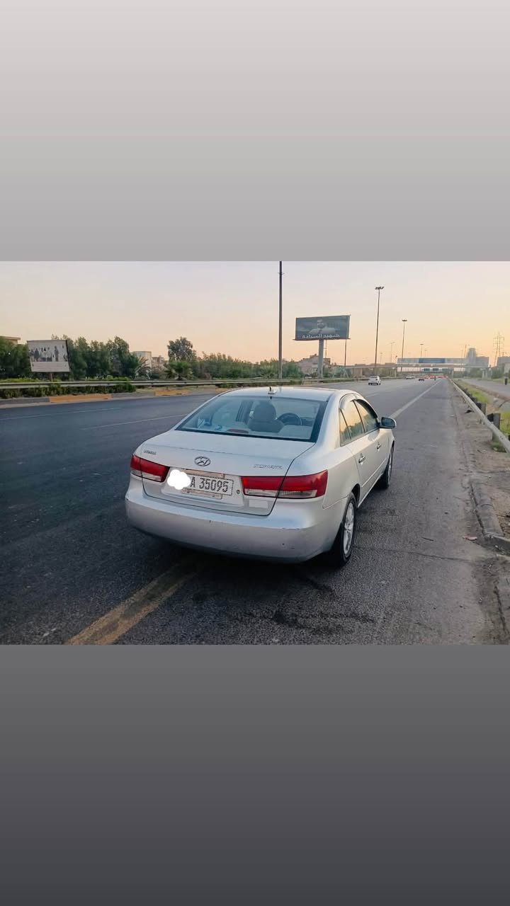 السعر 87 وبيها مجال 
سوناتا مقدس 2008  خليجي مكينه 2400 دوش سياره نضيفه كلش مال جناي مكينه وكير وحداديه وتخم تاير شاشه جديد. تبريد ثلاجه جاملق صبغ فقط سياره جاهزه مكاني بابل مركز المدينه.  رقم الهاتف ‭***********‬
