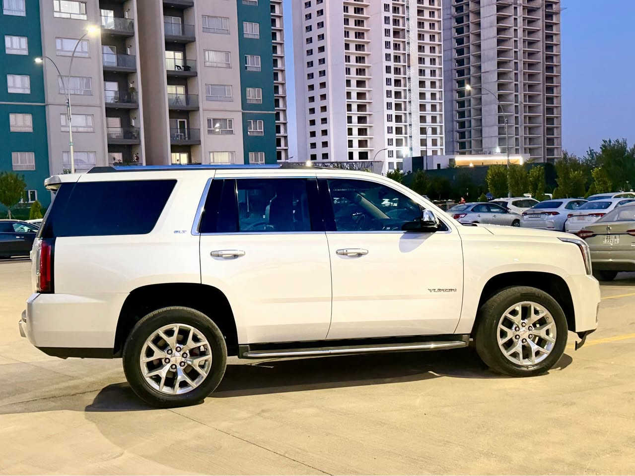 GMC yukon 2017 SLT خلیجی
 سفری شەریکەی مەنصور
خلیجی
فوول مواصفات 
سلاید
سەقف ديفيدي DVD
رەقەم سلێمانی
شەغال
کوشن سارد و گەرم
ڕادار ،خەتی جادە
شاشە گەورە و قاصة
   دبل اكسل 4X4
١٢٠ هەزال کیلۆمەتر ڕۆشتووە
پەڵەیەک بۆیاخی هەیە
349 وەرەقە و کەمێک مەجال
0️⃣7️⃣7️⃣0️⃣0️⃣6️⃣0️⃣6️⃣4️⃣6️⃣4️⃣
***********
*********** السليمانية, العراق

