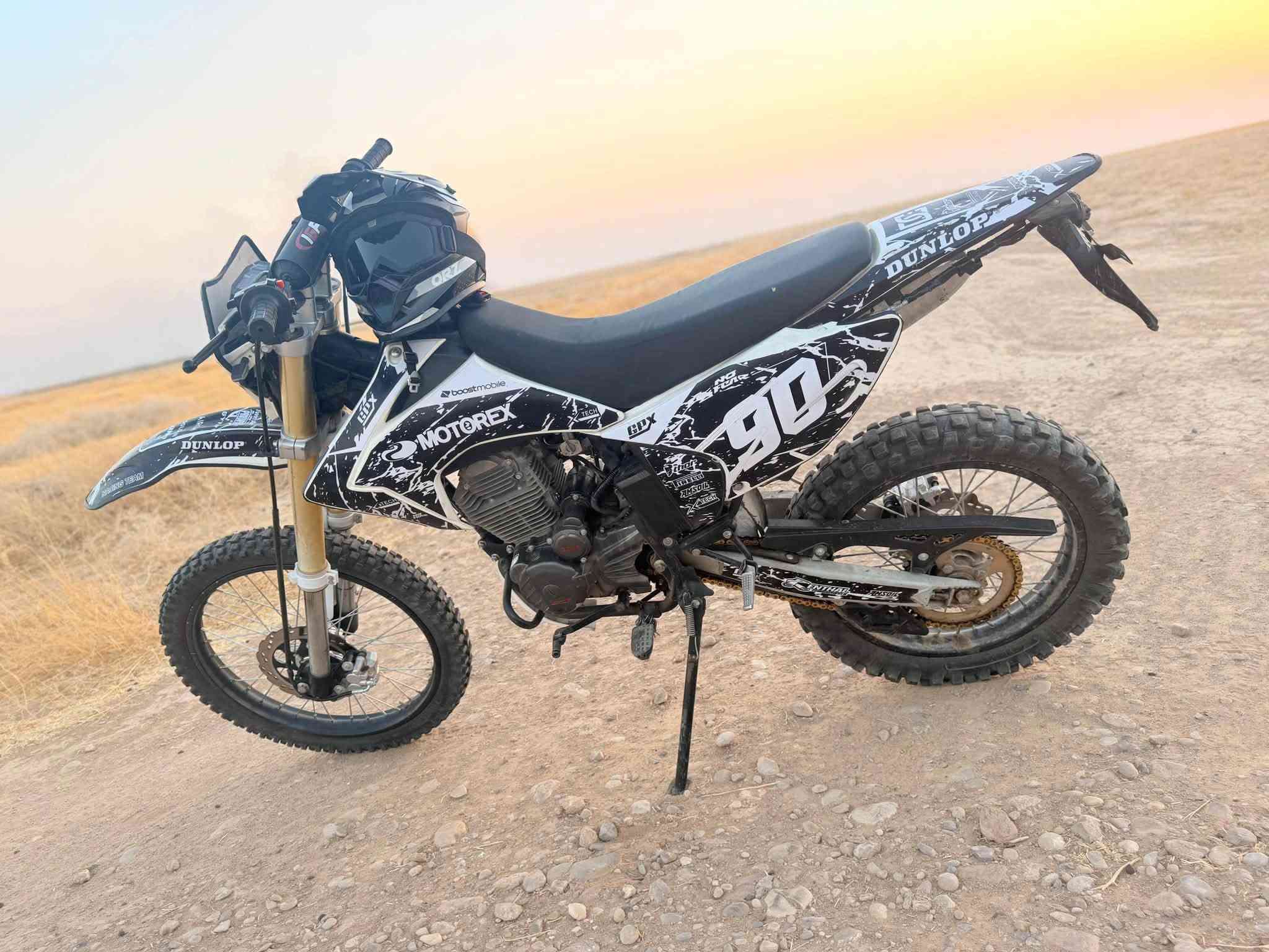 السلام عليكم
دراجه Crx 122 الحجم الكبير👍🏻

موديل 2025🌪️

دراجع من تاير للتاير شرط🌪️

محرك دمعه مامفتوح شرط🌪️

تواير جدد+كابريتر جديده 

ضفيره ادامه من راس للراس 

ستيكرات تخبل👌🏻

انطيك وياه الخوذه هديه👍🏻

السعر اتصل وتدلل عنواني الحاج علي 

***********
