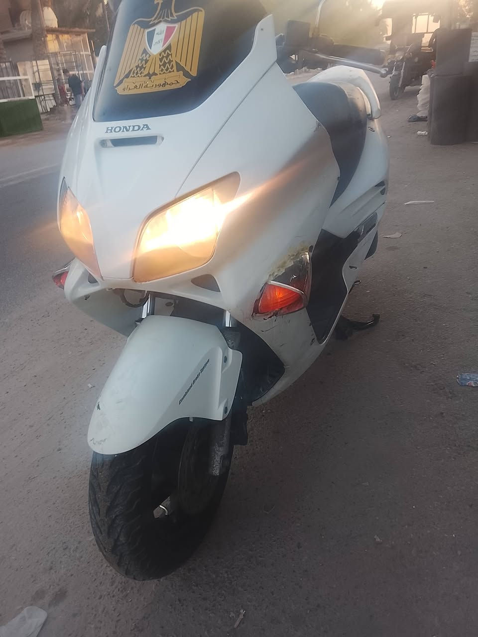 سلام عليكم فورزه 06 دراجه حلوه كهربائيات شغاله مكينه حلوه السعر 500 العنوان الغزاليه ***********

