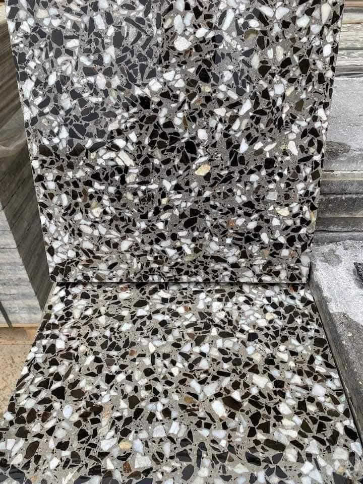 حياكم الله يوجد لدينا شتايكر ملون وعادي قياس 80*80//60*40/40*40كذالك يوجد لدينا بلوك اوتماتيك حراري للاستفسار الاتصال على الرقم ***********.
