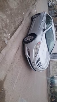 بيع أو مراوس سياره سوناتا موديل 2013 وارد أمريكي حادثها خشم جاملغ ايمن...