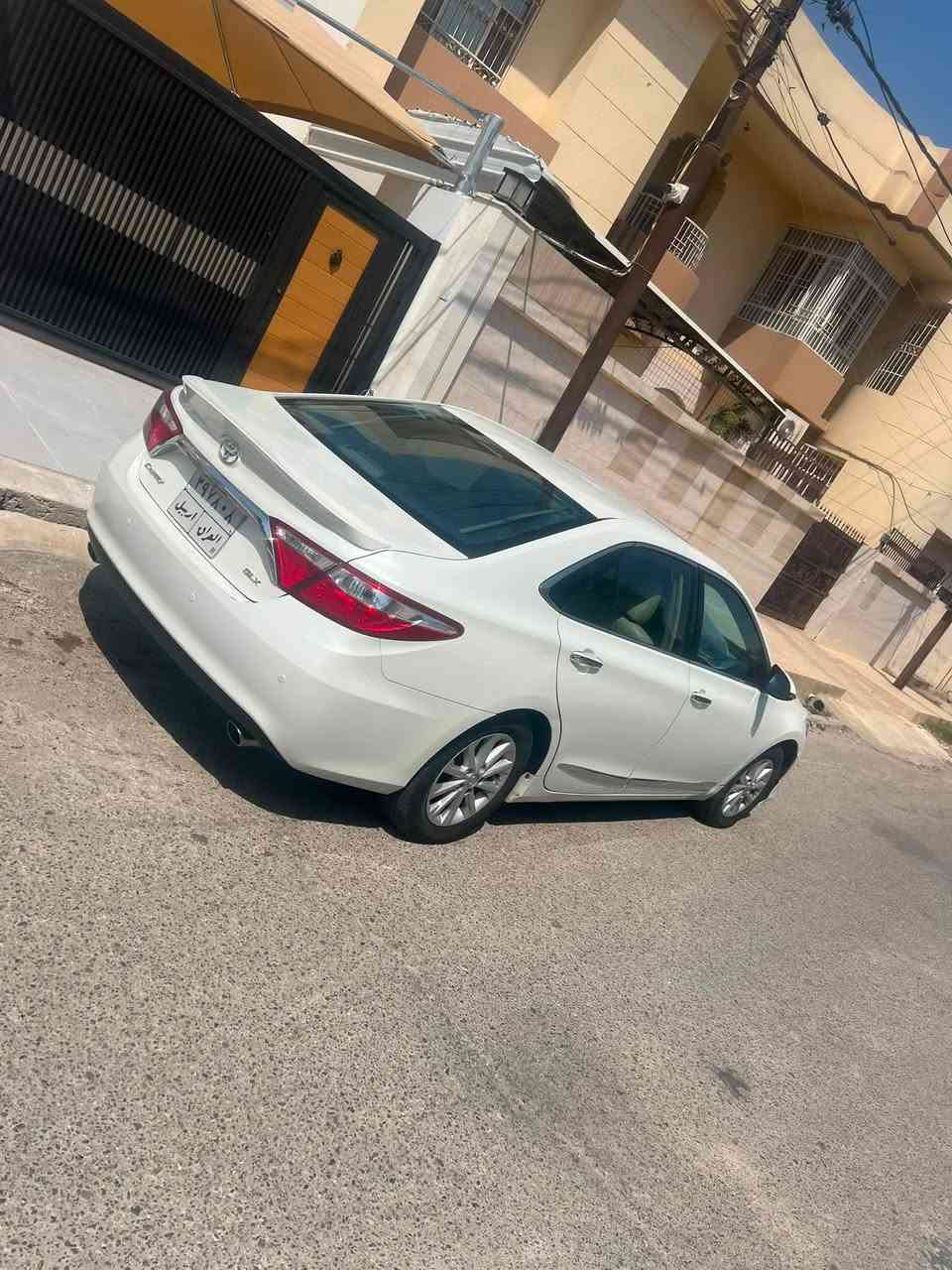 Toyota camry 2016 خليجي صدفي اللون فوول بس مو بصمه ماشيه 130 الف بيها فقط جامرلغ السكن صبغ مكان السياره كركوك للاستفسار 
واتساب ***********
