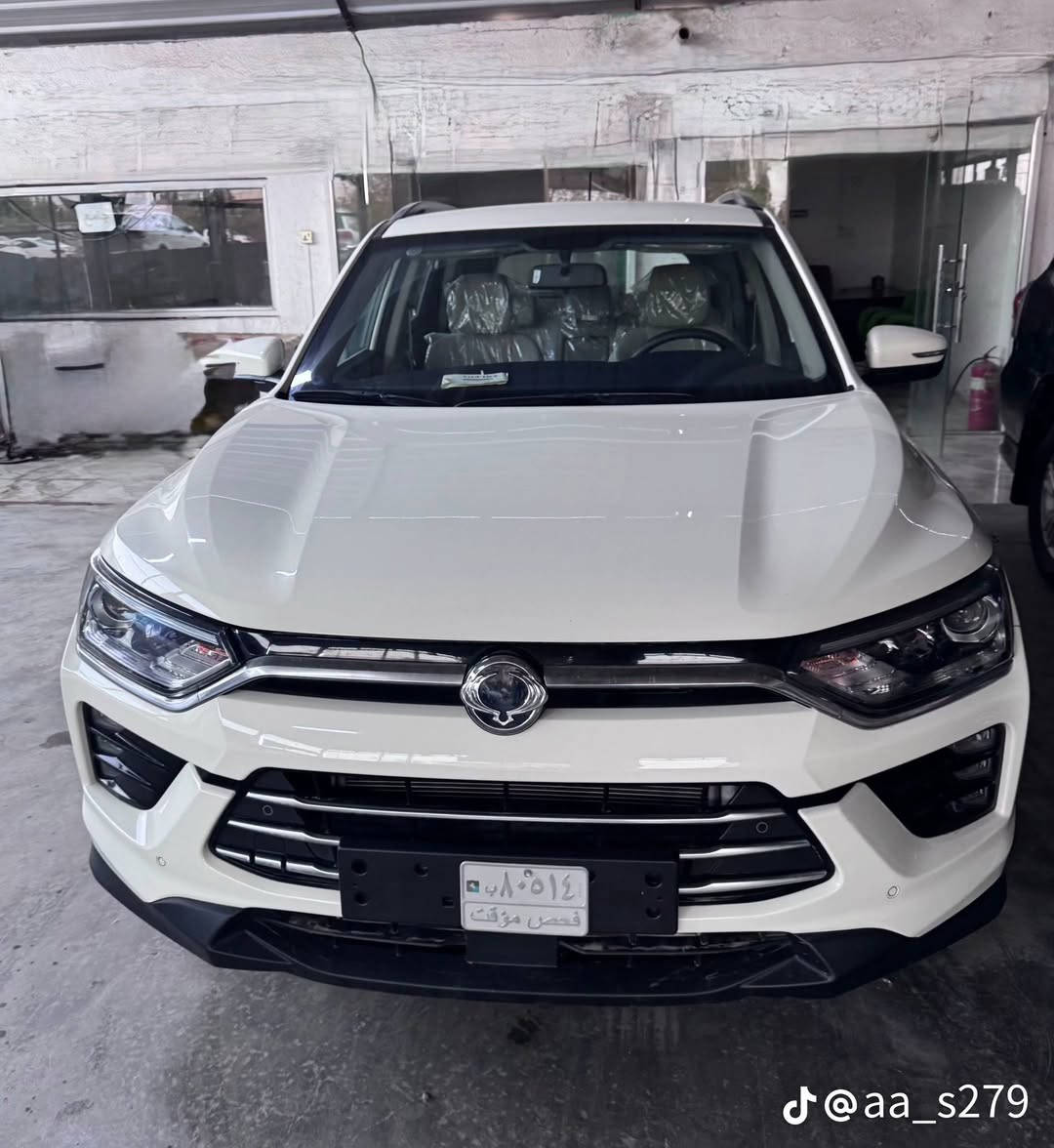 كورندو كوري موديل 2025
مسافه صفر كليو 
مواصفات خليجي 
مامرقم تريد ارقم أو ترقمها حسب محافظتك
سياره حره .زيرو مسافه
محرك 1500 تيربو يعني 3000
ويل 18كامرة خلفية واماميه
لد خلفي و امامي حساسات 

🛑 كوريه.. 

تحويل ثاني يوم 

رقم صاحب السياره 
***********

نص مكتوب في الصور:
- للبيع: كوراندو كوري موديل 2025 (جديدة كلياً) مسافة صفر كيلو (زيرو) مواصفات خليجي محرك 1500 تيربو (بقوة تضاهي 3000) (خيارك للتسجيل حسب محافظتك) غير مرقم ويل 18 بوصة كاميرة خلفية وأمامية إضاءة لد خلفية وأمامية وحساسات سيارة حرة وجاهزة تحويل ثاني يوم للواصل مع صاحب السيارة: ***********
- @aa_s279
- KGM KORANDO 2025 صناعة كورية | وارد حديث 🇰🇷 السعر: _ 230 مع لوحات 2015$ بدون لوحات للاستفسار: ارسل رقم 1 خاص. 0 km @aa_s279 القمة لتجارة السيارات