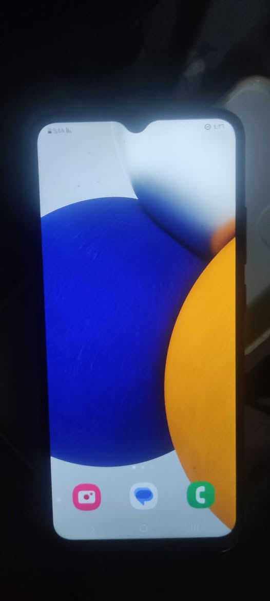 سامسونج A03 • نظيف • بحاجة تصليح