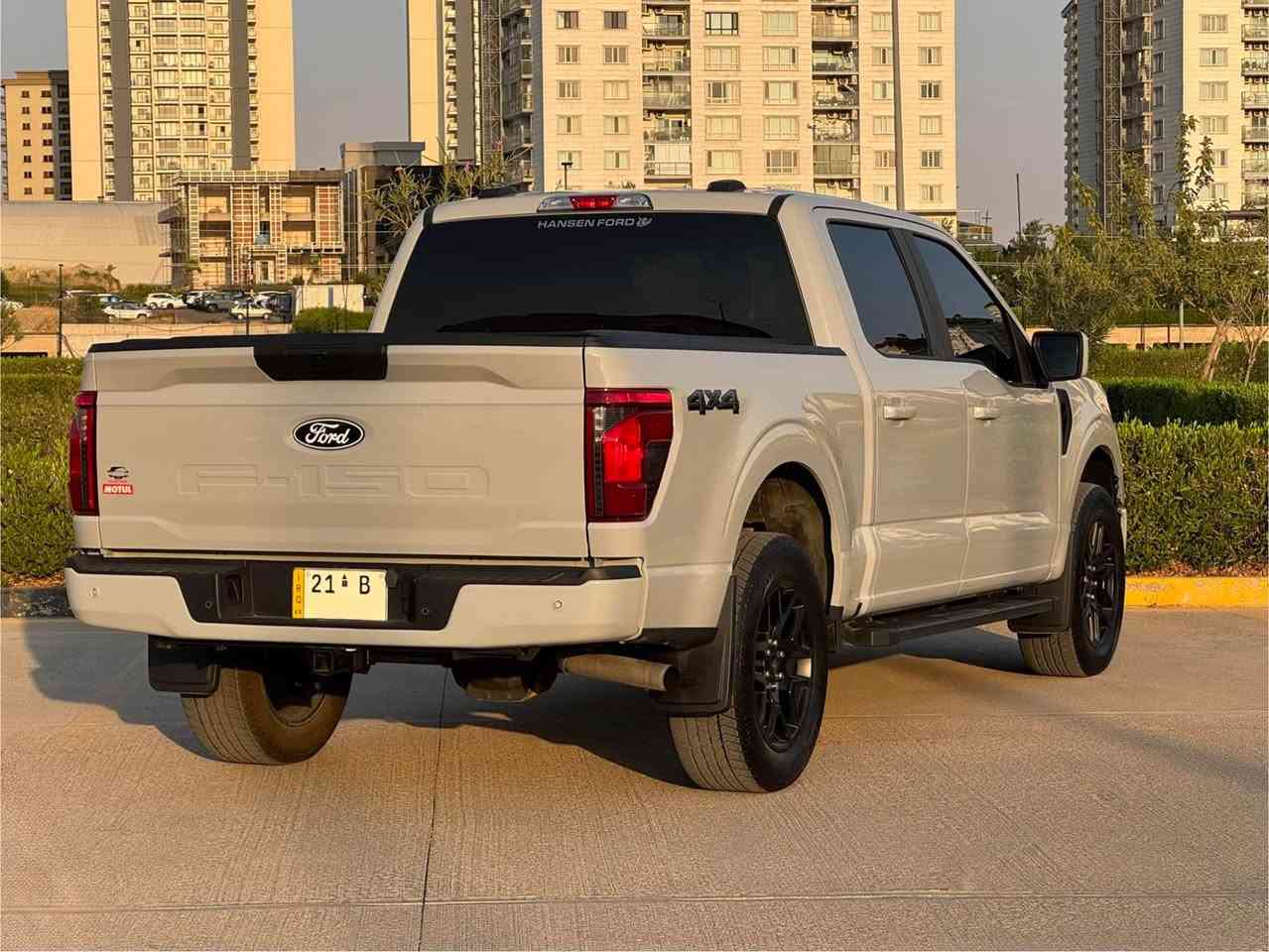 ‎کوردی / عربی 

‎بسم الله الرحمن الرحيم
FORD F150 STX 4x4 2024 2.7
تەنها فرۆشتن
ماشەڵا سەیارەیەکی تابڵێی تازەو جوان
سەنەوی تازەیە تا ٢٠٣١ و بە ناوی خۆمەوەیە 
  کتابی جام ڕەشی %80 بە %80 بۆ کراوە
١٠ مانگی ماوە ، هەرزە و بەڕاد و هەمووی تازەیە
مەکینە ٦ پستۆن ٢.٧ تۆڕبۆ هێزی٣٢٥ ئەسپ
دۆسە و سەربۆدی و ناوبۆدی و گاعی قاڵبی تیایە 
بۆدی کورت و دەرگا گەورە مەرغوب
٤ تایە و ویلی بیلادی لە ژێرایە 
تەنها ١٨ هەزار میل ڕۆشتوە 

نرخ 💵 (( 355 )) 💵گەڵا و معامەلە 

مواسەفات : 
گێڕ عەرز و کۆنسول شاشە گەورەو گێچ ئەلکترۆنی 
دەبڵ ئەکسل و مۆدەکانی لێخوڕین و پێشو دوا هۆک
لایتەکانی پێش و  دوا کامل لیدەو پلاجکتۆرە  
کوشن قوماش و هیتەر و کونسوڵی نانخواردن 
ئۆتۆ هۆڵد و ئۆتۆ ستارت و ستۆپ و ئێمرجێنسی برێک
ڕاداری خەتی جادە و ڕاداری دیاری کردنی خێرایی
کامێرە و حاسە و زۆر مواسەفاتی تر…

رەقەم شاصی : 1FTEW2LP7RKD65771

بۆنیت و چەمەلغ بۆیاخە بێ ناو گرتن بە شەرت
ئێرباگ تەقیوە وەک شەریکە دانراوەتەوە و سیستەم کراوە 

گێڕو مەکینە و تەبرید و ئەکسل و غەرامە بە شەرت✅

📍شوێن : سلێمانی  

***********☎️
ڤایبەر و واتسئاپی لەسەرە
—————————————-
للبيع فقط 
فورد F150 STX 2024 4x4 
ماشاءالله سيارة راقية و عمليه و جديدة 
سنوي جديد ٢٠٣١ و باسمي تحويل مباشر 
بيها كتاب تضليل ٨٠٪ =٨٠٪ و بقی ١٠ شهر
فحص هزە و براد جديد باجر حول باسمك
محرك ٦ سلندر ٢.٧ و قوة ٣٢٥ حصان مرغوب 
علية گير طيارة و كفر داخل بدي و و فوك بدي
بدي قصير و باب طويل مرغوب ✅
٤ تاير و ويل بلادي جديد
ماشي ١٨ الف ميل 

سعر 💵(( ٣٥٥ )) 💵ورقة و بيها مجال 

مواصفات: 
گير طيارة و كونسول و شاشة كبير و كيج إلكتروني 
فور ويل و  نظام قيادة و بيها هوك امامي و خلفي 
لايت امامي و خلفي كامل LED و بروجكتر 
كشن قماش و تدفئة و كونسول ميز طعام 
اوتو هولد و اوتو ستارت و ستوب امرجنسي بريك
رادار تحديد مسار و ستيرن فوليوم و تحديد سرعة 
كاميرا و حساس و بعد هواي مواصفات….

رقم شاصي: 1FTEW2LP7RKD65771

بيها بنيد و جملغ صبغ بدون دواخل 
ارباك طاك و راجع نفس بلادي ضمان 

گير و محرك و تبريد و تحويل و اكسل كل بشرط ✅

📍مكان : سليمانيه 

***********☎️
فايبر و واتساب موجود السليمانية, العراق
