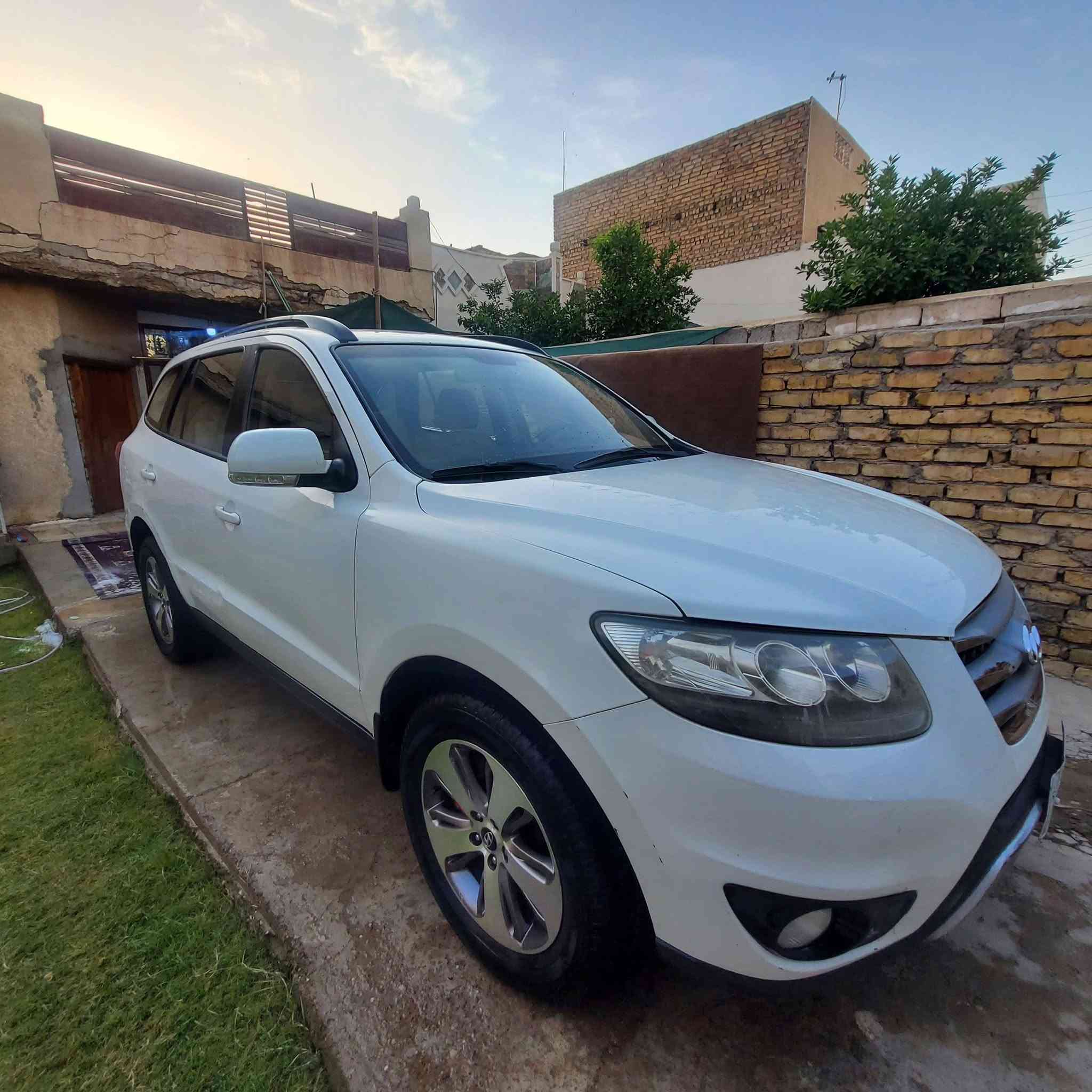 بيع ومراوس حسب القناعه
سنتافيا 12 خليجي 7 راكب  4 سلندر  
رقم ميسان ؟ سياره بغداد 
سعر 130 واتساب ***********
