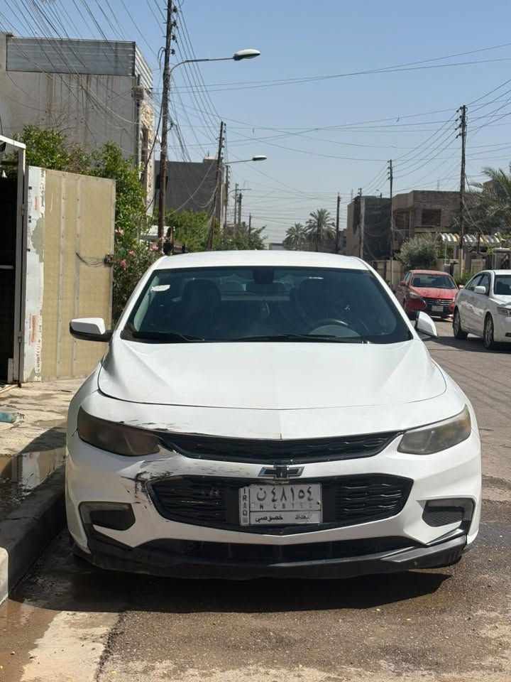 السلام عليكم
ماليبو ٢٠١٧ lt 
قطعتين صبغ بدون دواخل ولا شواصي
ماشيه ١٨٧
السعر ٨٥ 
مكاني غزالية
***********
