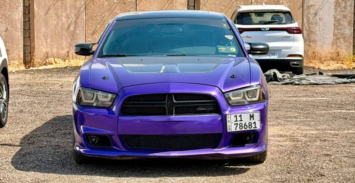 محرك V8 ٥٧٠٠ • ٢٠١٢ • قفل SRT