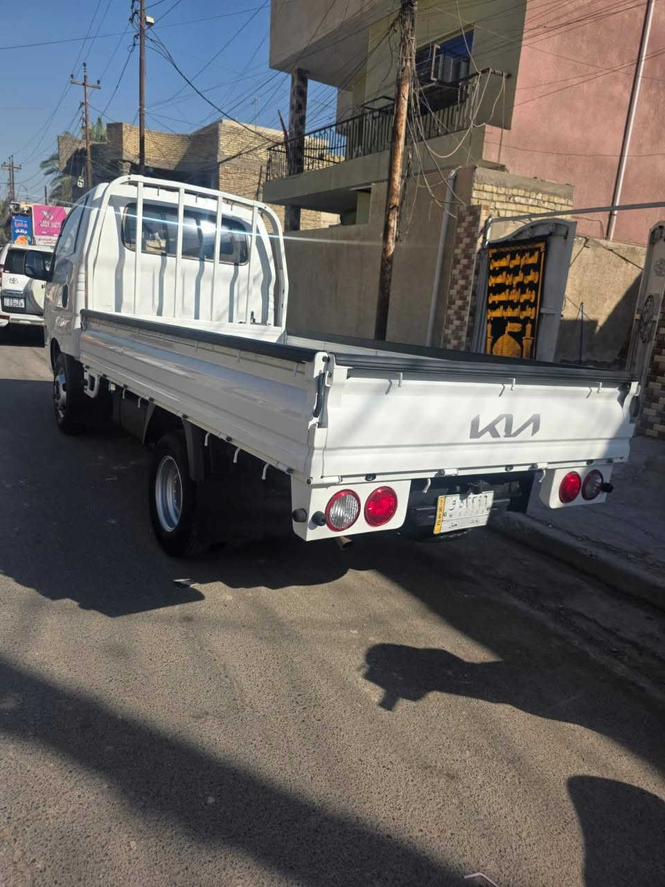 سلام عليكم كيا فحل مسكر مديل ٢٠١٤ سياره جديده رقم بغداد مجموعه خلفيه محوره مال حمل مكانه بغداد تبريد شغال تخم تاير حداديه جديده  ***********
