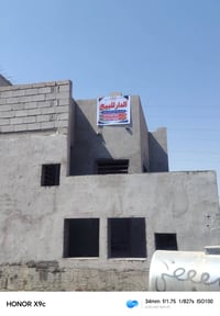 للبيع تسليم مفتاح   مساحة 100 خدمات كهرباء ماء للباب عنوان  البهراط خل...