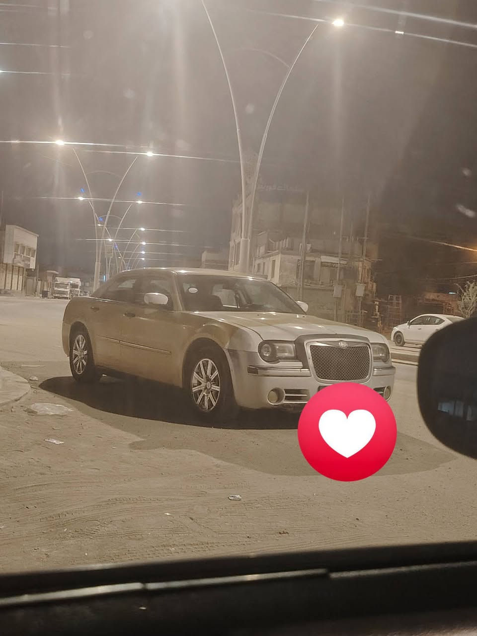 السلام عليكم خويه سياره أصولي أصولي اوباما أصولي رقم صدامي عليه غرامات موديل 10 صفره وجاهزه من كلشي  عليه 4ملاين غرمات سياره جاهزه كلش ع الاخير السعر 55و غرمات عليك *********** واتساب بس

