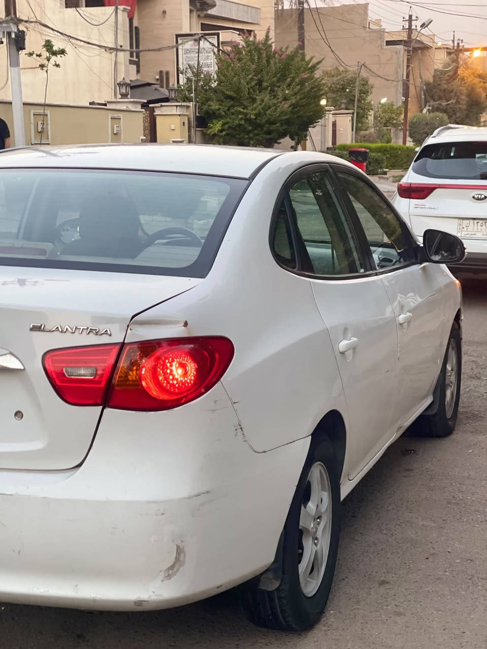 السلام عليكم الانترا موديل ٢٠١١ خليجي  مشروع وطني محرك ١٦٠٠ دكشن عالي بيها ضربة جاملغ الايمن وبيها طخات ابيع  احزام سنويه نافذه بشرط تحويل
سعر ٨٨ وبيها مجال بسيط 
مكان سيارة بغداد حي العامل 
رقم  ***********
السلام عليكم الانترا موديل ٢٠١١ خليجي  مشروع وطني محرك ١٦٠٠ دكشن عالي بيها ضربة جاملغ الايمن وبيها طخات ابيع  احزام سنويه نافذه بشرط تحويل
