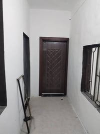 دار للايجار • ٣ غرف نوم • مناسب لعيادة