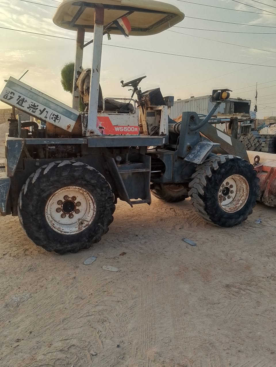 شفل 50للبيع موديل 98 رقم بابل بأسمي مكينه مكفوله لا تنقيص ولا تبخير دافعه البلاديه قطعتين شاصي مكفول الشفل جاهز للعمل للاستفسار اكثر الاتصال على الرقم ***********   مكاني بابل شارع 80
