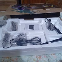 ٢٧ بوصة • ٢٤٠ هرتز • كاربون