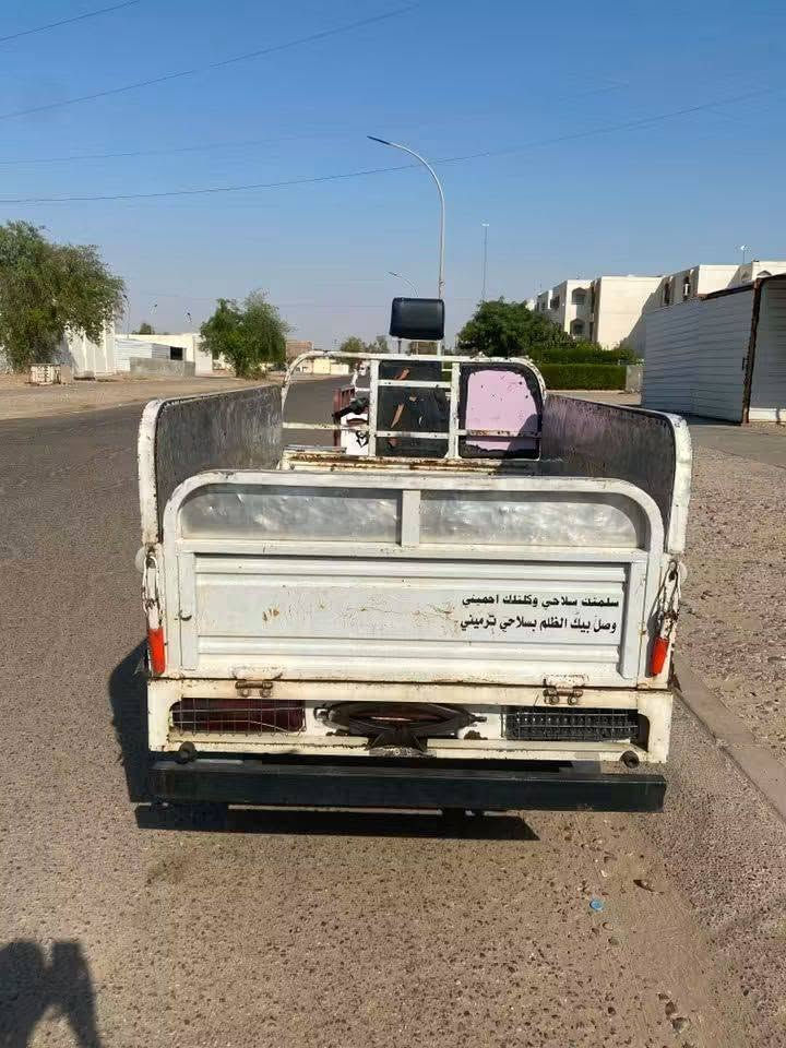 سلام عليكم ستوته مديل ٢٠فحل ناصي رقم و سنويه تحويل ثاني  محرك جمره مجفت وياله صب لا صبغ ولا خياس تخم تاير جديد سعر مليونين م ٣٠٠ وبيها مجال  الهاتف ::***********
