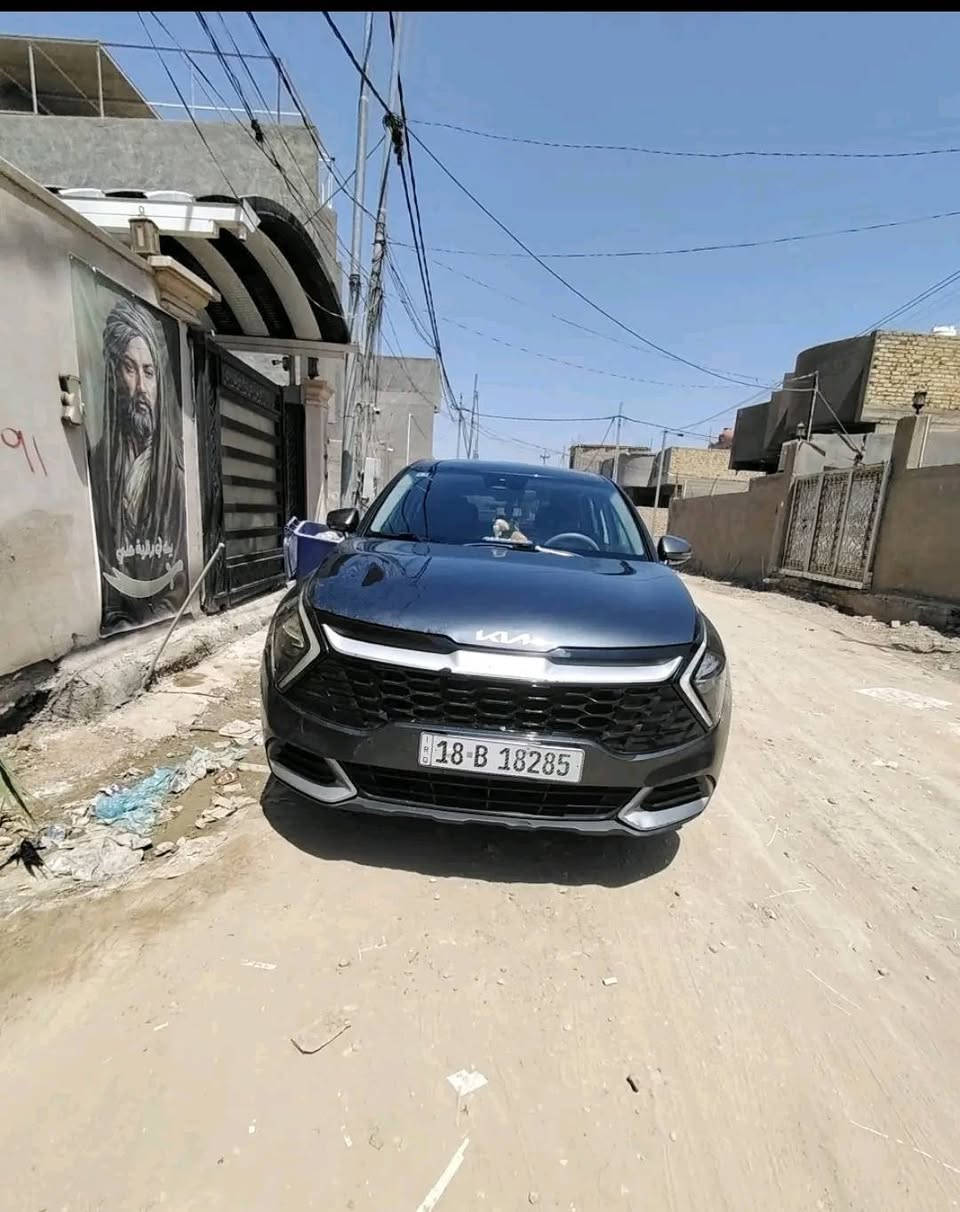 سلام عليكم من رخصت ادمن كروب سبورتج للبيع كشنات كهرباء وجلد وتتفئه وتبريد وبصمه تشغيل عن بعد مانع انزلاق ويل كب كروم  حسسات امامي خلفي رادرات 4 كامره خلفيه قياده ذاتيه تثبيت سرعه شاشه متصله تبريد شاشه تبريد قطعتين سياره كفاله من تبديل وصبغ ضرر موضح بل سونار سعر 175وبيه مجال رقمي، ***********
