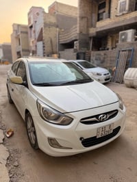 اكسنت • ٢٠١١ • محرك ١٦٠٠