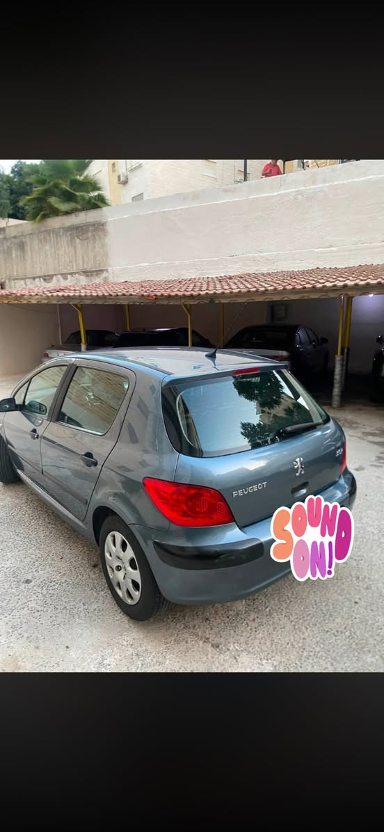 🚗 للبيع بيجو 307 موديل 2007 🚗
الرقم رقم مميز

✔️ محرك 1.6 

✔️ جير عادي (5 غيارات)

✔️ لون فيراني

✔️ اقتصادية بالوقود ومناسبة للاستخدام اليومي

لون فيراني دهان ممتاز جدا 

كوشوك جديد

كونديشن حامي بارد شغال ميه ميه

السياره بحالة الوكااله ونظيفه جدا جدا 

السيارة بحالة جيدة وجاهزة للفحص ٤ جيد 

‏السعر ((((((30 ورقه

***********
