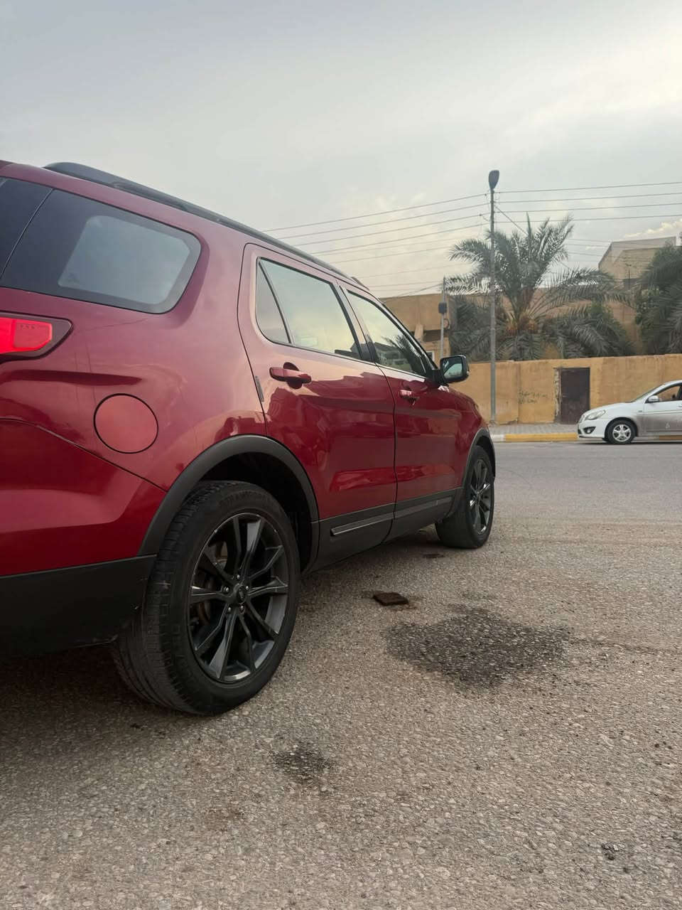 اكسبلورر XLT • ٢٠١٧ • ٦ راكب
