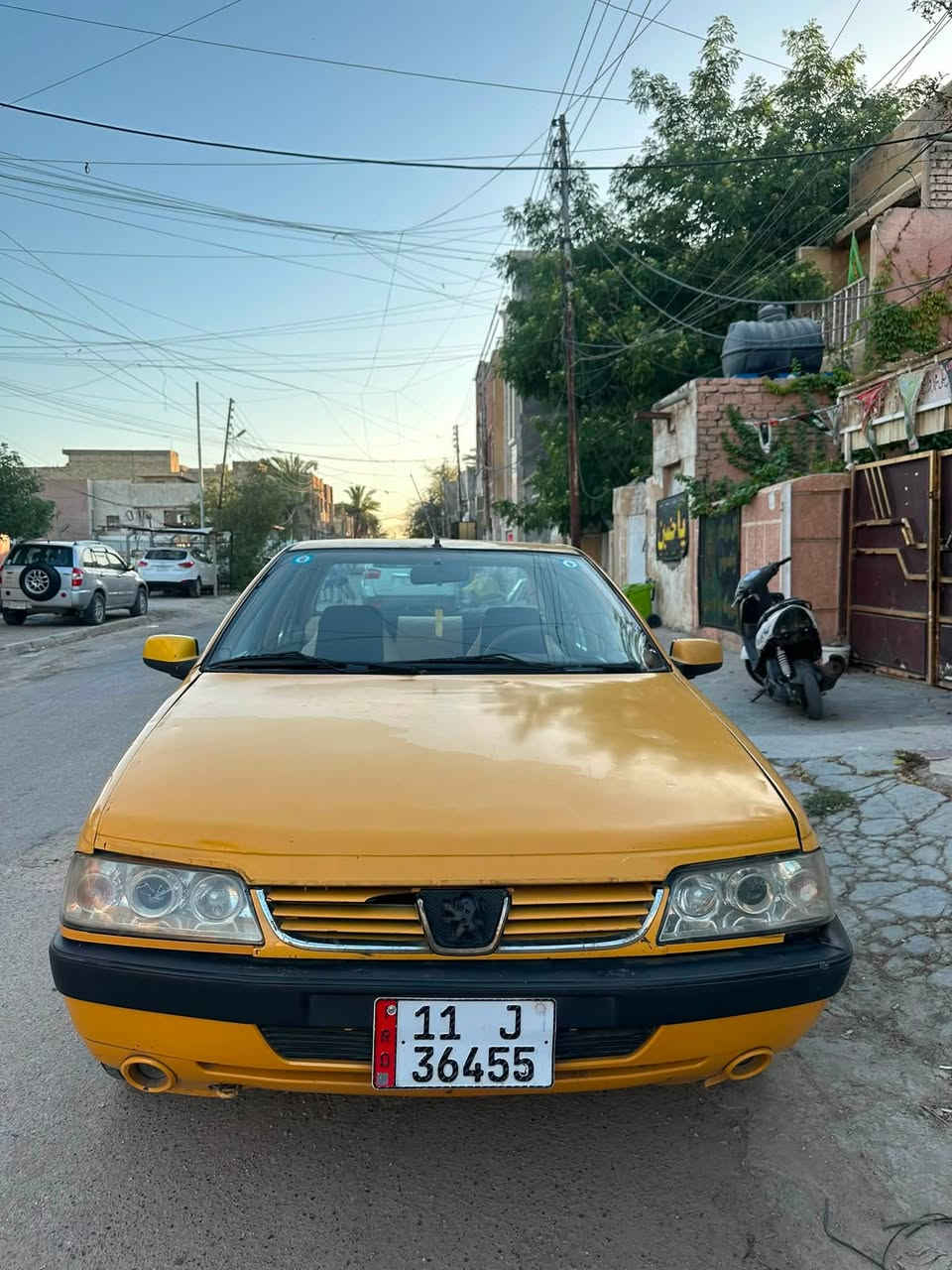 سلام عليكم بيجو لميس 405 موديل 2015
كير مكينه تايرات تبريد جديد مابيه نقص تحويل تاخذه مني ثاني يوم كبل للشارع السعر 36$ وبيه مجال بسيط مكاني الشعب 
***********
