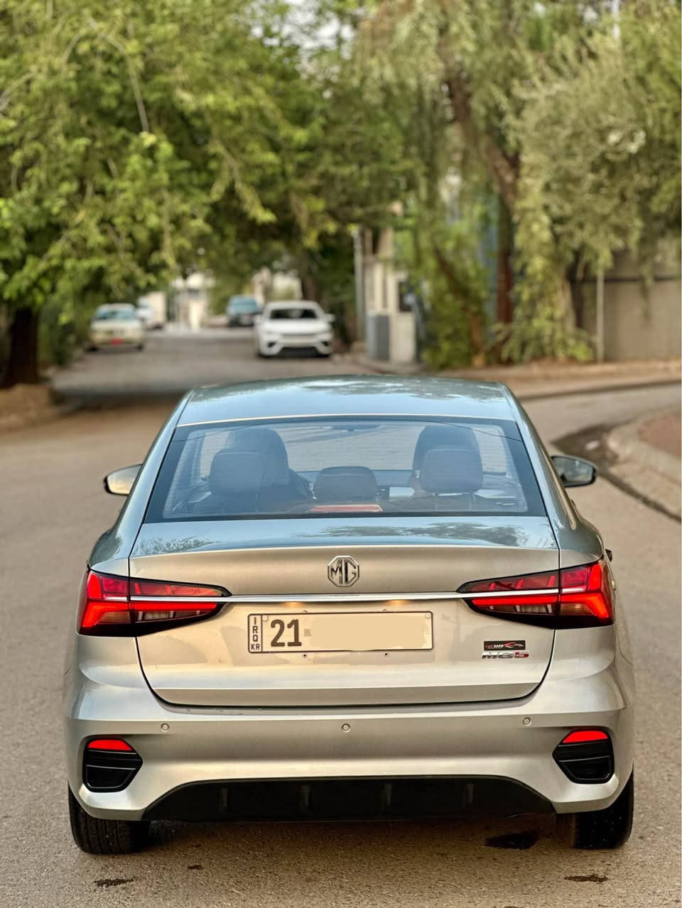 Mg 5 2025 شکڵ گۆڕاو 

ئێمجی ٥ مۆدێل ٢٠٢٥
مواسەفات بەسمە
ئاوێنە ئیشارەت
تەحدید سورعە
دەرگا بەسمە
سیستەمی SOS 🆘 
بلاجکتۆر
سیستەمی کارپلەی 
بڕێک بەسمە
ئۆتۆ هۆڵد
شاشە و حاسەی پێش و دوا
١٣،٠٠٠ کیلۆ مەتر ڕۆشتووە
هەردوو بەسمەی ماوە
هیچی پێوە نییە ١١٣ مەجالێکی کەم السليمانية, العراق

