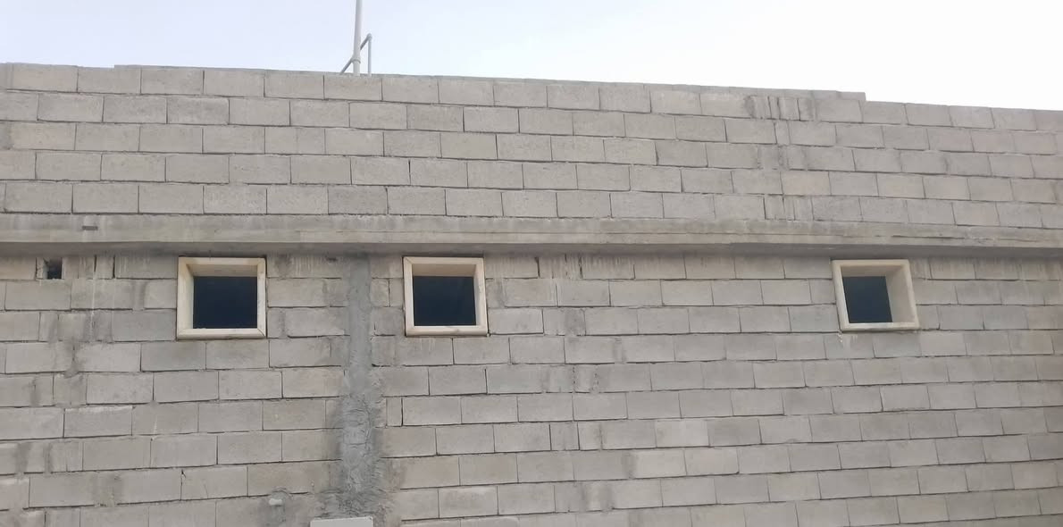 اسلام عليكم كادر عمل حجر حلان انواع واجهات البيوت وانواع الكوبلنات كرسته عمل حف ودرز بأسعار مناسبه استفسار على الرقم(***********)
