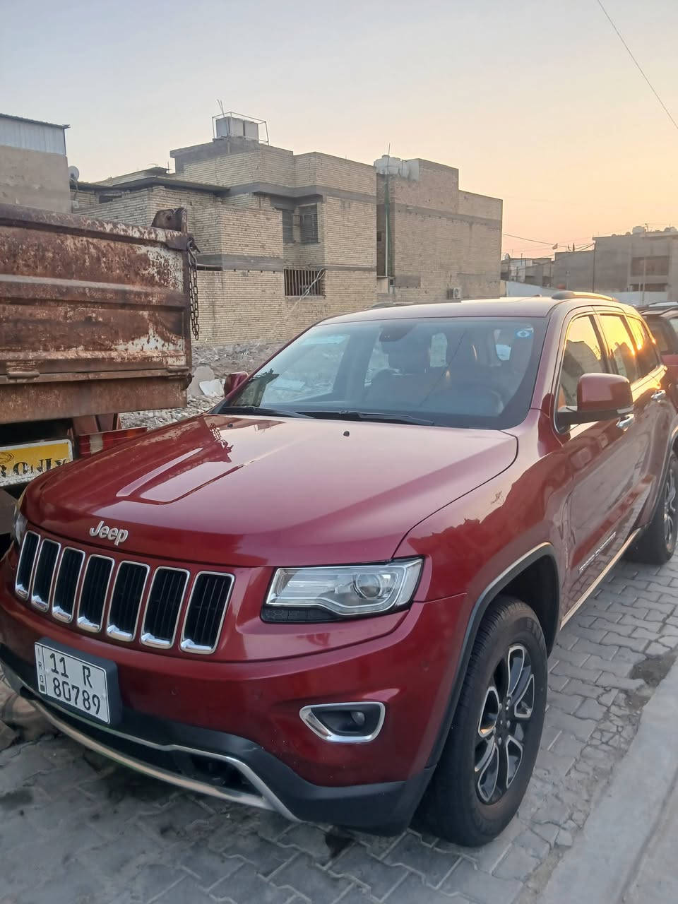 مديل 14فول الفول خليجيه اعله فئه مكفوله من كلشي  اعله فئه رقمي*********** مكاني بغداد الجديده النواب السعر 195السياره بسمي  ماشيه 98 الف مكينه 6سلندر   فول مواصفات فول  سونر موجود مكفوله من الصبغ بارد شبر فقط
