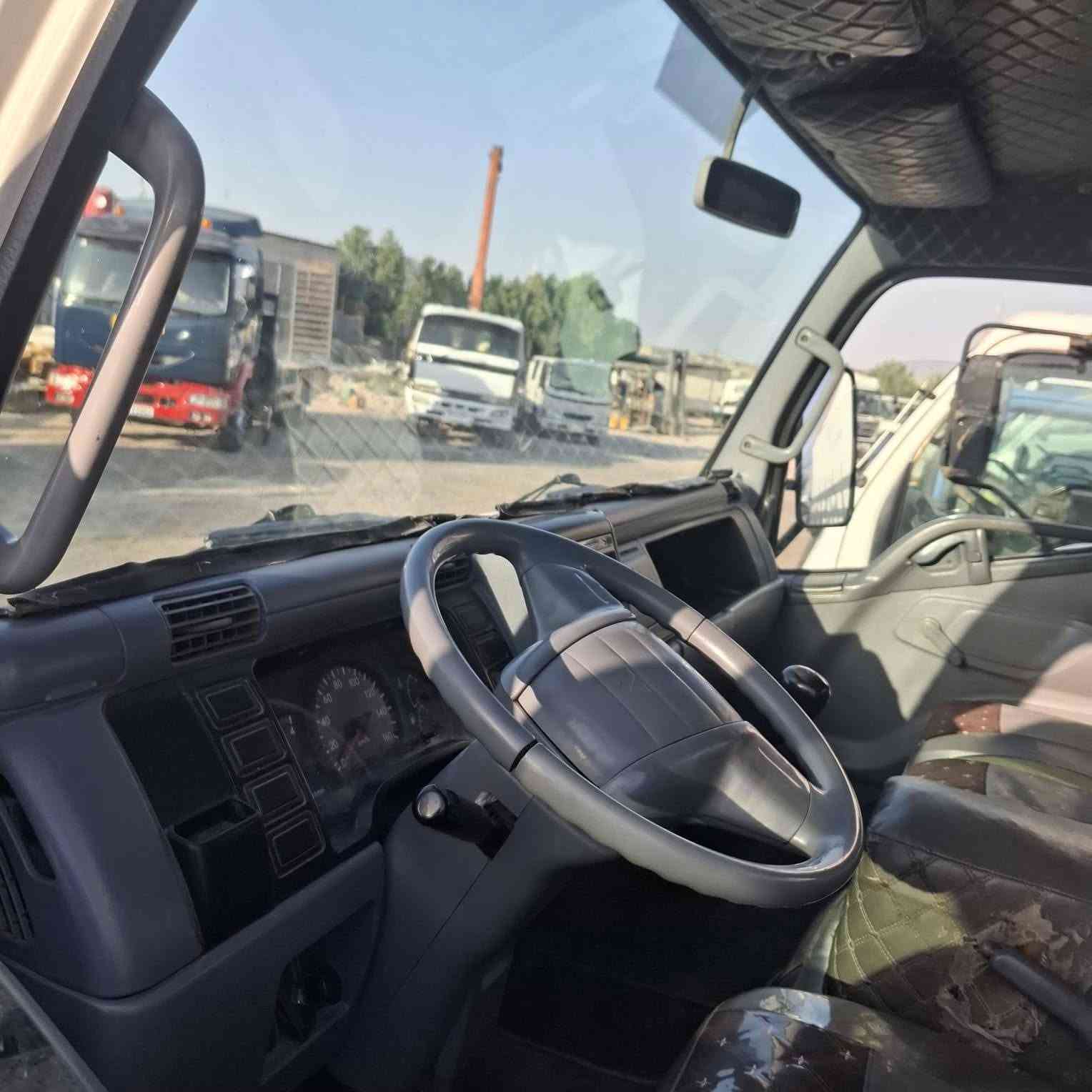 كنتر معروضة لبيع مديل ٢٠١٤ كفاله عام مكان بصره زبير سعر ١٧٥ رقم بصرة تبريد هاتف *********** كفاله مكينه وكير وحدادي تبريد

