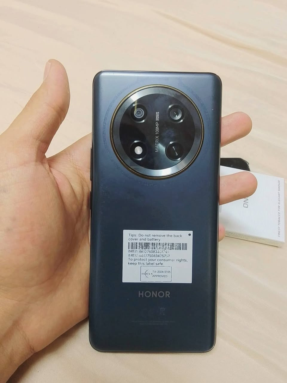 متوفر هونر x9c
256+12 
لون برتقالي كامل ملحقات
سعر370 الي معاجبه السعر يكدر يعبر المنشور سعر الجديد مالته 465
ديالى شهربان
***********
