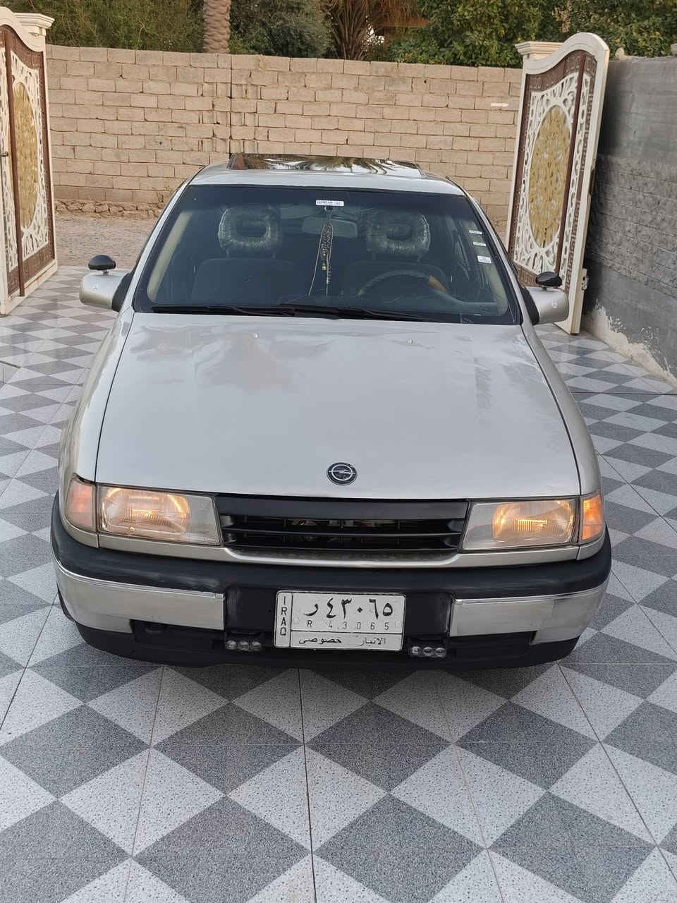 يا الله اوبل فكتر لبيع موديل 1991 محرك 1800 كير تخم تاير كله جديد كهربائيات كله شغاله صدر جديد مال جناي سياره احلى من صوره سنويه عضم عاج جديده #السعر34وبيه مجال مكان سياره رمادي جزيرت الخالديه الاستفسار ***********
