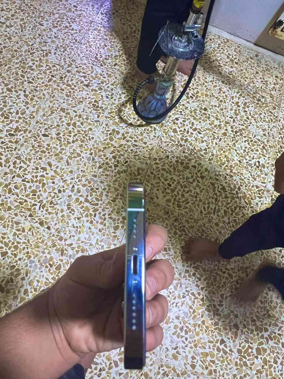 آيفون ١٣ برو ماكس • ٢٥٦ • بطارية ٨٤٪