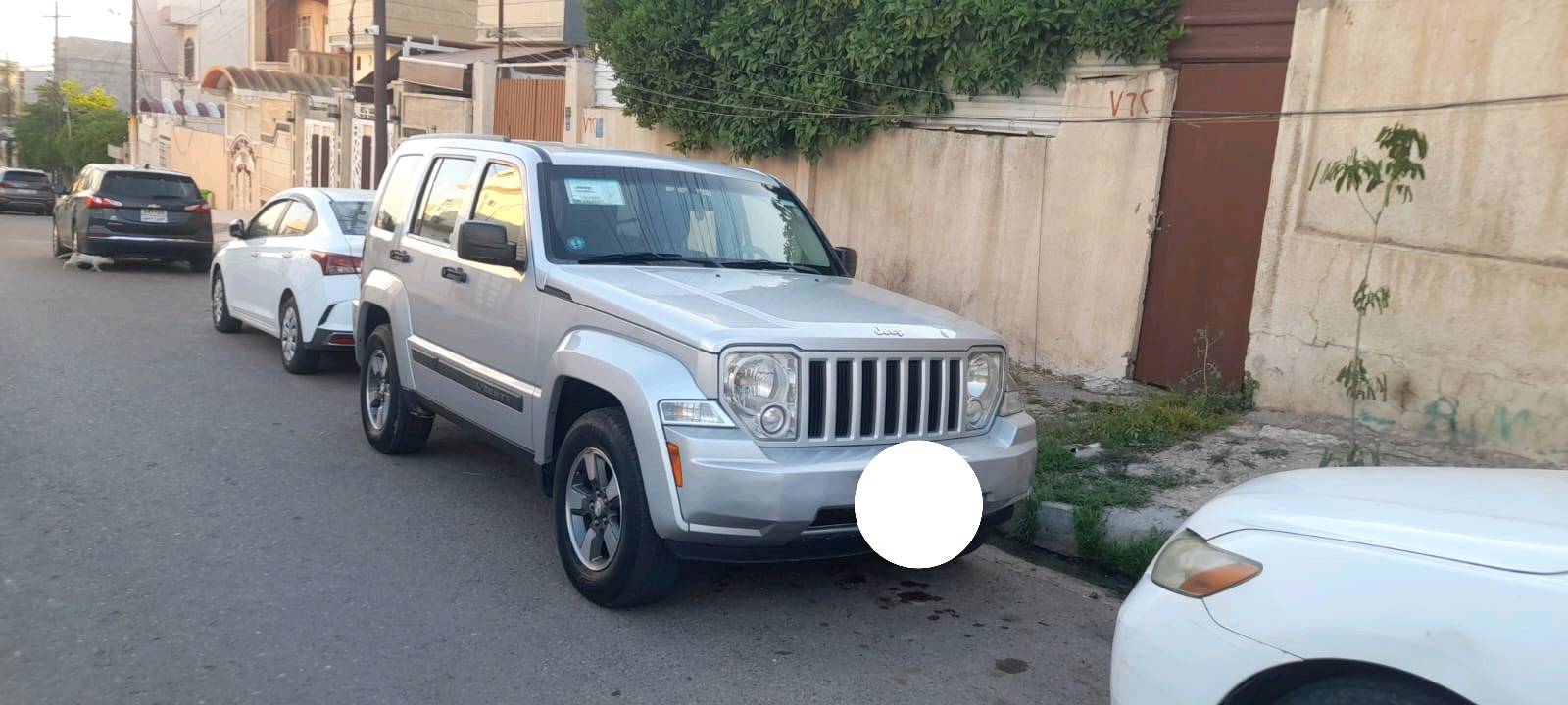 سلام عليكم تم تنزيل السعر لسرعة البيع سياره متلكي بنضافتها وبهيج سعر البيع جيب لبرتي موديل ۲۰۰۸ سیاره کلین بدون اي حادث بعدها وضع شركه حتى محرك ما مفتوح محرك ٦ سلندر ٣٧٠٠ رقمها مميز اربع أرقام رقم نينوى الدولي الجديد بعد كتلوكات الشركه ببها حتى الفور ويل شغال ماشيه ١٧٦ الف سعرها ۱٠٣ بيع او مراوس بسياره بي ام موديل ٢٠٠٩  هذا رقمي *********** مكاني موصل