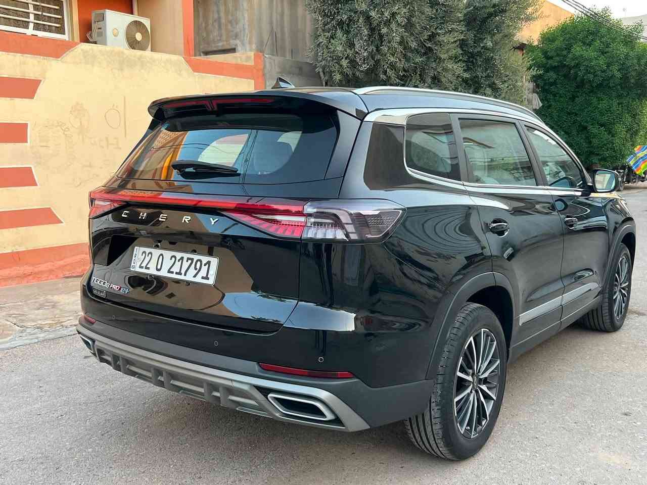 شيري تيكو ٨ بلكن هايبرد فول مواصفات للبيع 
Cherry Tiggo 8 pro PHEV exceed plus 2024 

*محركين كهرباء ومحرك بانزين ١٥٠٠ توربو 
💎ماشية٩ الاف بس  قابل للزيادة 
*عزم الدوران ٥١٠ نيوتن .و٣٢٦ قدرة حصانية 💯
*كير نوع zf الماني DHT wet يتحمل الأجواء العراقية
*بطارية ليثيوم عملاقة ضمان ٨ سنوات 
*السيارة ضمان كل العراق 🇮🇶 ٥ سنوات
*لون اسود وغرفة داخل لون اوف وايت مع أزرق  ورصاصي مختم بماركة شيري Cherry 
*بانوراما حساسات رادارات نقطة عمياء ذكاء صناعي 👀
*كشن طيارة ومساج وتدفئة وتبريد.كامرات 3d تعطيك رؤية ٣٦٠ درجة 
*حساسات وقوف ,بريك اوتو هولد 
نظام صوتي من أرقى شركة Sony مع صب ووفر, 
سايد بريك بصمة ,جام معزز (دبل جام ) لعزل الصوت ,نظام تجنب الحوادث الذكي (مثل تسلا )
*دخول ذكي بدون مفتاح ,إنارة ترحيبية مع موسيقى 
🎳إنارة أمامية وخلفية ديناميكية led ,نظام تقنية الهواء مع ٣ *عطور وفلترة هواء الايوني ,إنارة محيطية متنوعة الالوان 🎡 
🚗ثلاث أنماط قيادة 
🚗ناطق ذكي وايعازات صوتية 
🚗تسارع جميل جدا يصل الى ٦ ثواني ⚡️☄️
🚗تبريد مركزي بمناخ منفصل للركاب والتبريد ولاغلطة ❄️
🚗بوصلة واتجاه القبلة للصلاة 🕋
.
سیارە ب اسمي مکان ديالى
سعر ۲۱٥$
للاتصال 
***********
