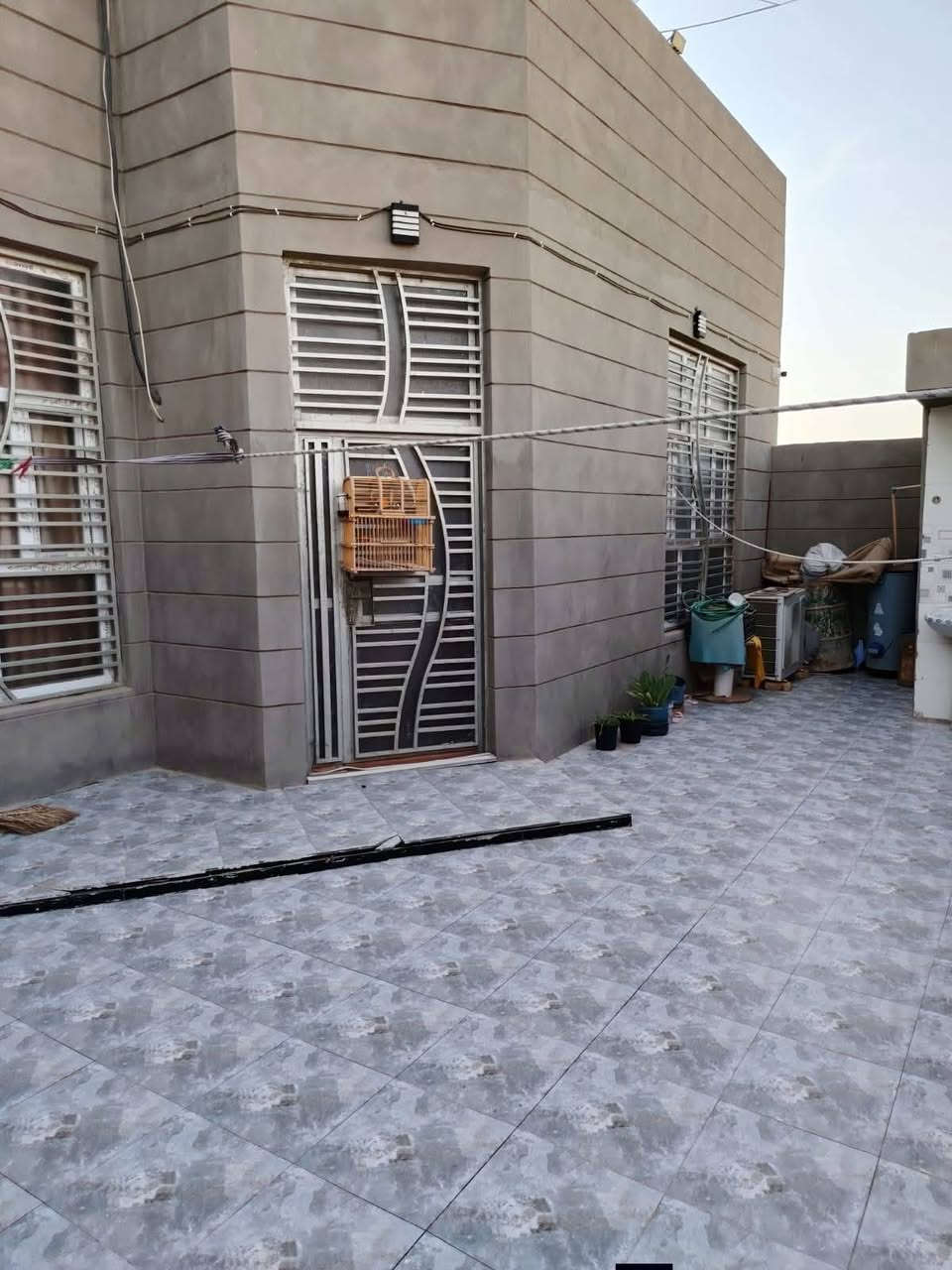 الشافعية • دار للبيع • ٢٥٠م
