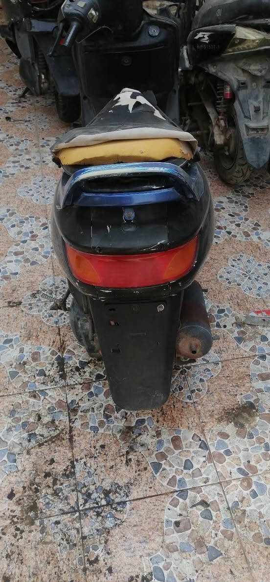 فراشة نضيفه عوزه باتري بسعر مناسب ***********
